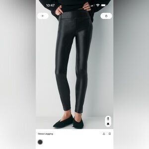 Aritzia Women's Black Faux Leather Leggings